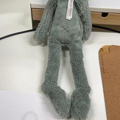 Knuffel Haas, amint azt IKEA Amersfoort az iLost segítségével jelentette.