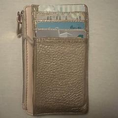 rose gold red baker wallet, as reported to iLost
