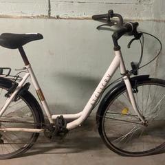 Fiets Wit, zoals gemeld door Fietsdepot Hasselt met iLost