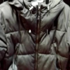 Dzseki Zara, amint azt TivoliVredenburg az iLost segítségével jelentette.