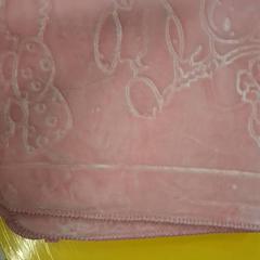 Dywan, zgłoszono przez IKEA Paris Nord Roissy przy użyciu iLost