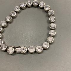Pulsera Zilver met steentjes, ha sido reportado por IKEA Haarlem con iLost