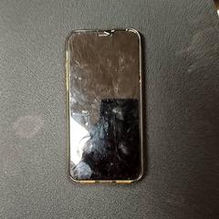 Iphone Zwart, zgłoszono przez Qbuzz GD Groningen Peizerweg przy użyciu iLost