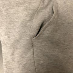 Pantaloni Grey, come riportato da MEININGER Hotel Copenhagen utilizzando iLost