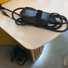 Oplader laptop, som rapportert av UMC Utrecht ved bruk av iLost