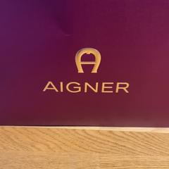 Purchase aigner, as reported by Designer Outlet Roermond using iLost