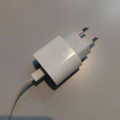 Adaptador, ha sido reportado por Padualaan 101 con iLost