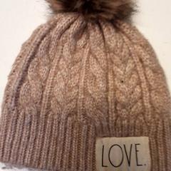 Gorro, segons ha informat Qbuzz ZHN mitjançant iLost