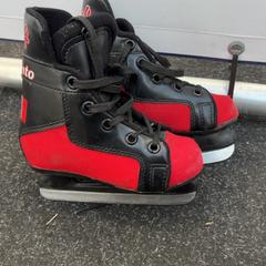 Schaatsen がiLostで Schaatsbaan Rotterdam によって報告されました