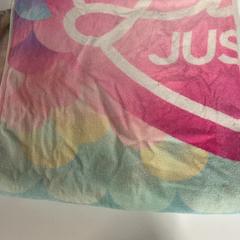 タオル がiLostで Silver Sands Beach によって報告されました