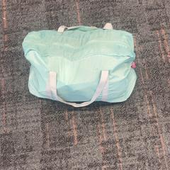 İLost kullanarak Connexxion Amstelland-Meerlanden Schiphol Noord tarafından bildirildiği gibi Handtas