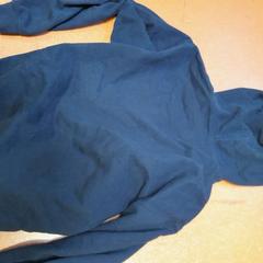 Boa-hoodie bleu marine, zoals gemeld door TCL met iLost