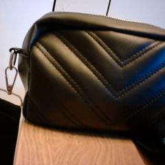 Tasche, gemeldet von Bobbejaanland über iLost