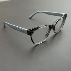 Bril blue PRADA, zoals gemeld door Van Gogh Museum met iLost