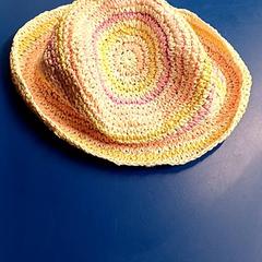 Hatt, som rapportert av IKEA Saint-Etienne ved bruk av iLost