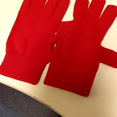 Eskularruak, gisa salatu by Mövenpick Hotel Amsterdam City Centre iLost erabiliz