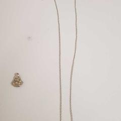 jewellery, zoals gemeld door The Tire Station Hotel met iLost