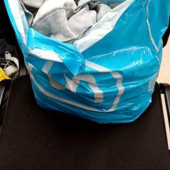 Plastový sáčok AH, ako bolo nahlásené Qbuzz GD Groningen Peizerweg pomocou iLost