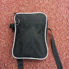 Tasje, a été signalé par Arriva West-Brabant utilisant iLost