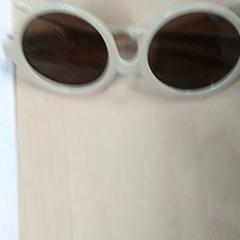 İLost kullanarak IKEA Gent tarafından bildirildiği gibi Güneş gözlüğü