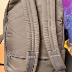 Tas gris, zoals gemeld door TCL met iLost