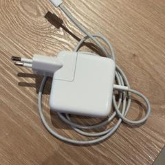 Adapter, amint azt Van der Valk Hotel Eindhoven - Best az iLost segítségével jelentette.