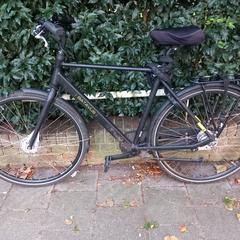 Herenfiets met sleutelbos in het fietsslot a été signalé sur iLost