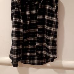 Bluse, som rapportert av Grand Hotel Amrath Kurhaus ved bruk av iLost