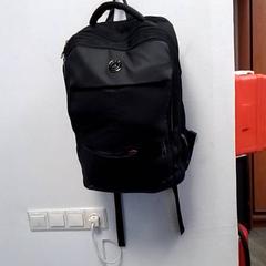 Ruksak, ako bolo nahlásené Hermes Eindhoven pomocou iLost