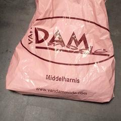 Torba, zgłoszono przez Connexxion Hoeksche Waard Goeree Overflakkee przy użyciu iLost