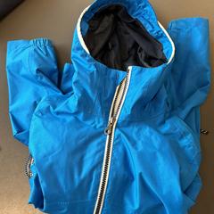 재킷 blauw, iLost를 사용하여 Gebo Tours에 보고됨