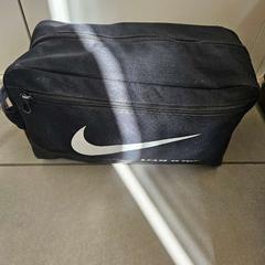 Sportzakje Nike, gemeldet von Regio Antwerpen - Brussel über iLost