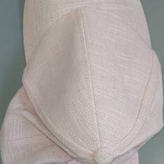 Kleding - Pet, rapporterat av Regio Antwerpen - Brussel med iLost