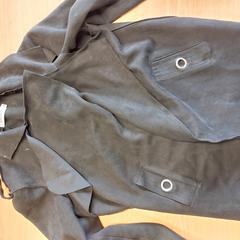 İLost kullanarak Centraal magazijn tarafından bildirildiği gibi Vrouwenjas zwart