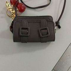 Väska - handtas, rapporterat av Regio Antwerpen - Brussel med iLost