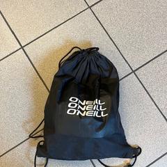 Bolsa, segundo informou Regio Oost-Vlaanderen usando iLost