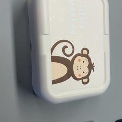 Obědová krabička, jak nahlášeno Burgers' Zoo pomocí iLost