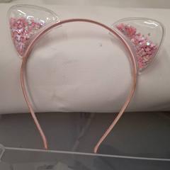 ربطات الشعر المشدودة accessoire، كما تم الإبلاغ عنه بواسطة IKEA Paris - Plaisir عبر iLost