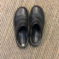 Slippers Zwart, as reported by Canisius-Wilhelmina Ziekenhuis using iLost