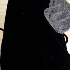 Roupa Muts, segundo informou Regio Antwerpen - Brussel usando iLost