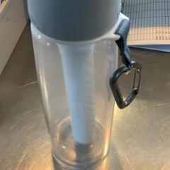 Bottle, as reported by MEININGER Hotel Heidelberg Hauptbahnhof using iLost