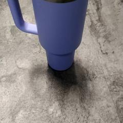 Fľaša na pitie Paars, ako bolo nahlásené Arriva Friesland / Groningen pomocou iLost