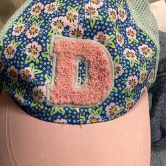 İLost kullanarak MEININGER Hotel Copenhagen tarafından bildirildiği gibi Güneş şapkası kids