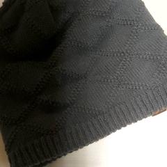 Vêtements - Muts Kakigroen, a été signalé par Regio Oost-Vlaanderen utilisant iLost