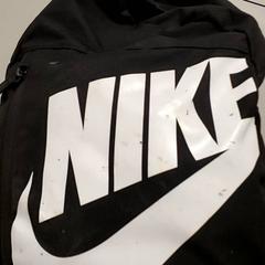 Zaino, come riportato da Centraal magazijn utilizzando iLost