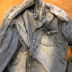 Blouse, gemeldet von komm schon Alter / De Zon über iLost