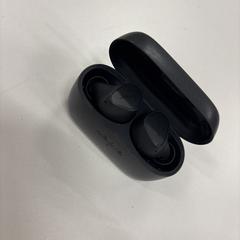 Oordopjes, amint azt az iLostnak jelentették.