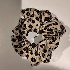 Hårband, rapporterat av Bibliotheek Neude (Utrecht) med iLost