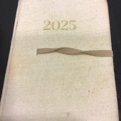 日記 & 手帳 がiLostで Qbuzz U-OV によって報告されました