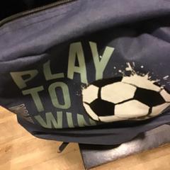 Batoh, jak nahlášeno U-OV Utrecht pomocí iLost